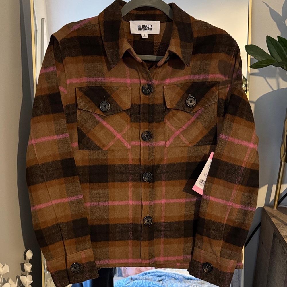 BB Dakota Brown and Pink Shacket NWT